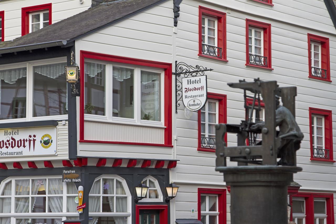 Hotel Flosdorff - Appartements Monschau Exteriör bild