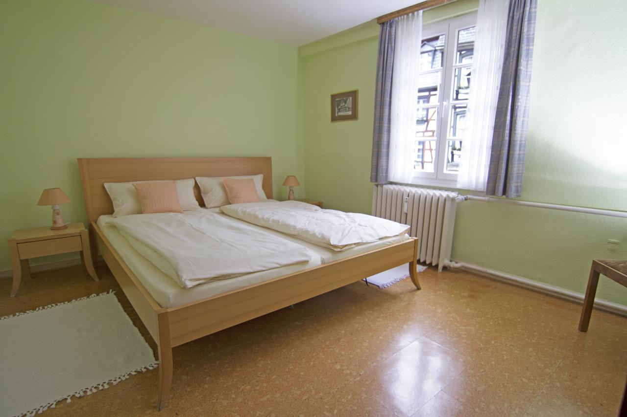 Hotel Flosdorff - Appartements Monschau Exteriör bild
